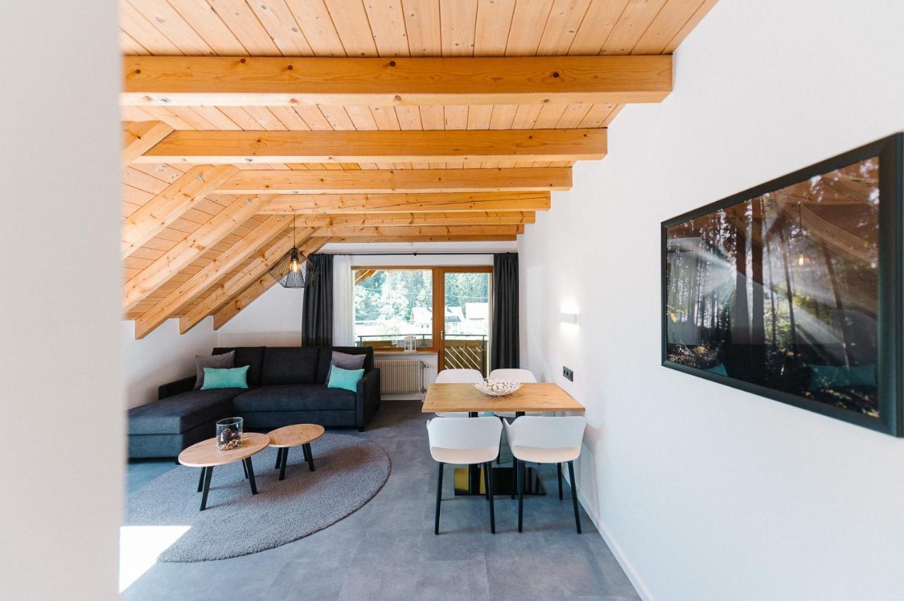 Moderne 2 Zi.FeWo BlackForest Art Nähe Freiburg Simonswald Exterior foto